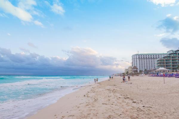 Villa Del Mar Cancún Esterno foto